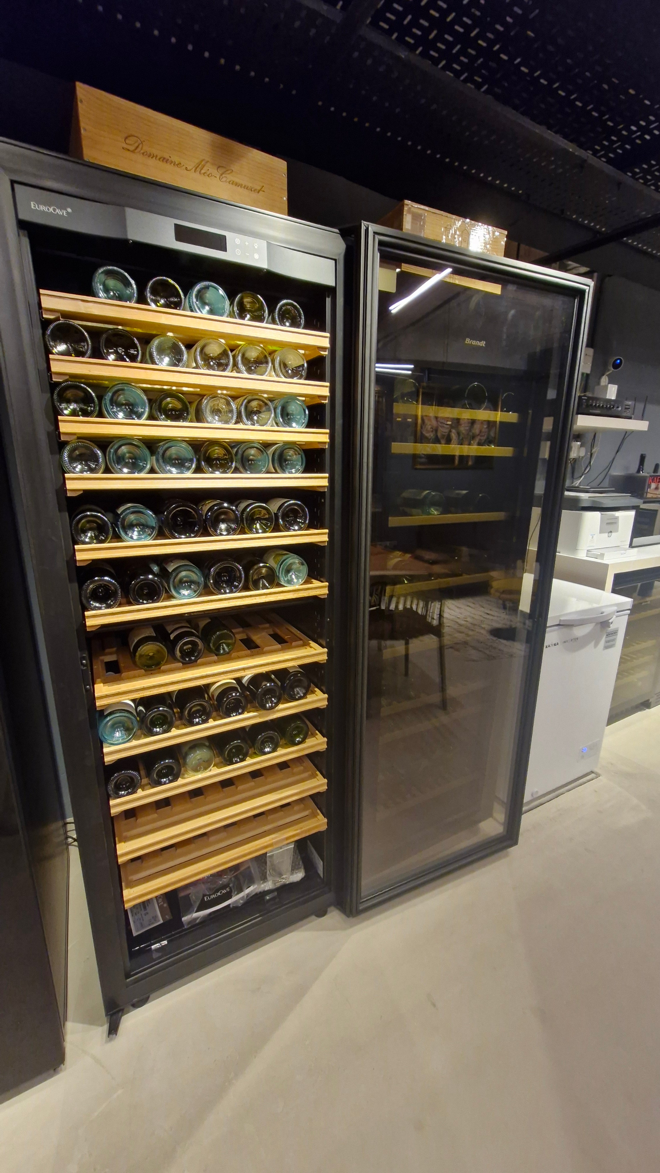 EuroCave 146 Bot Wine Cabinet La Première