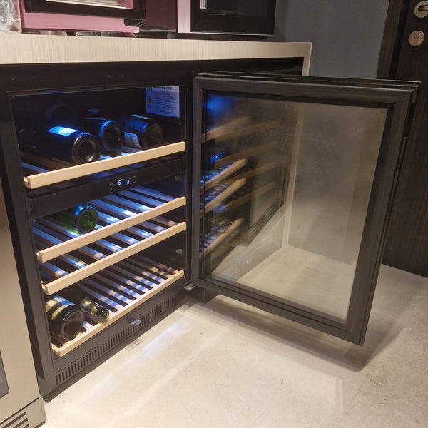 Vintec 44 Bot Dual Zone Wine Cabinet (Display Set)