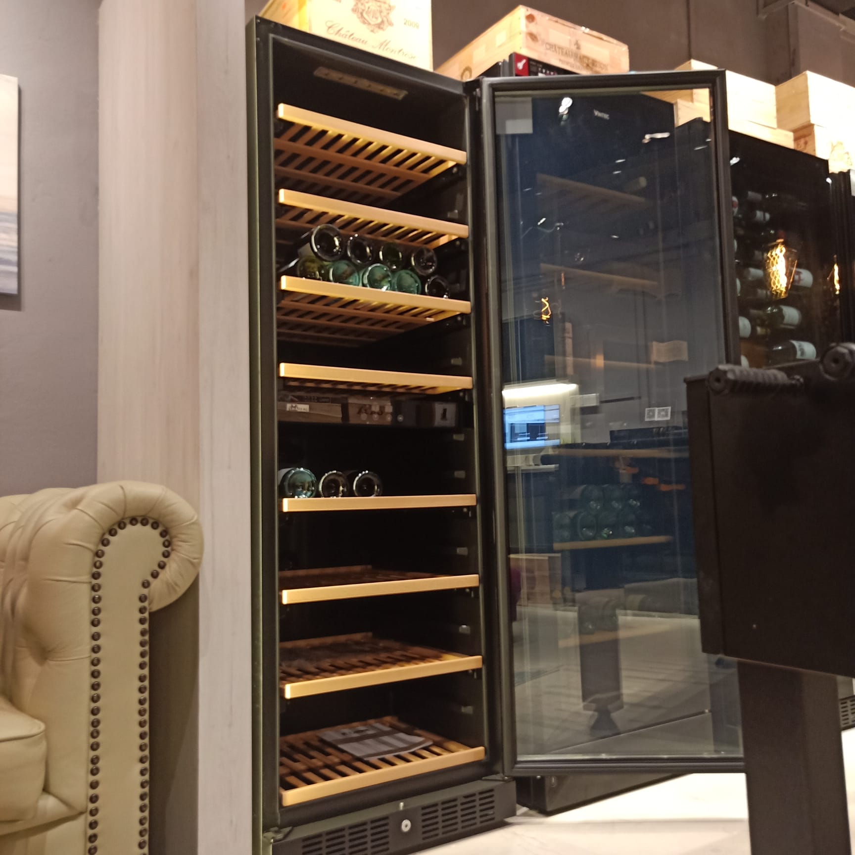 Chateau 155 Bot Dual Zone Wine Cabinet