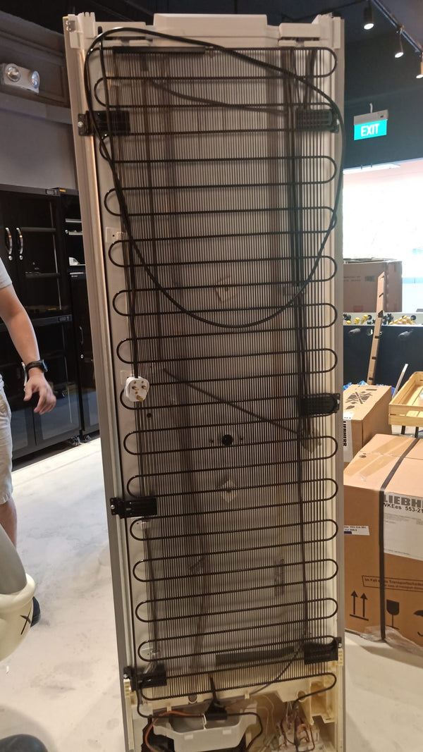 Liebherr 80 Bot Dual Zone Built-in Wine Cabinet