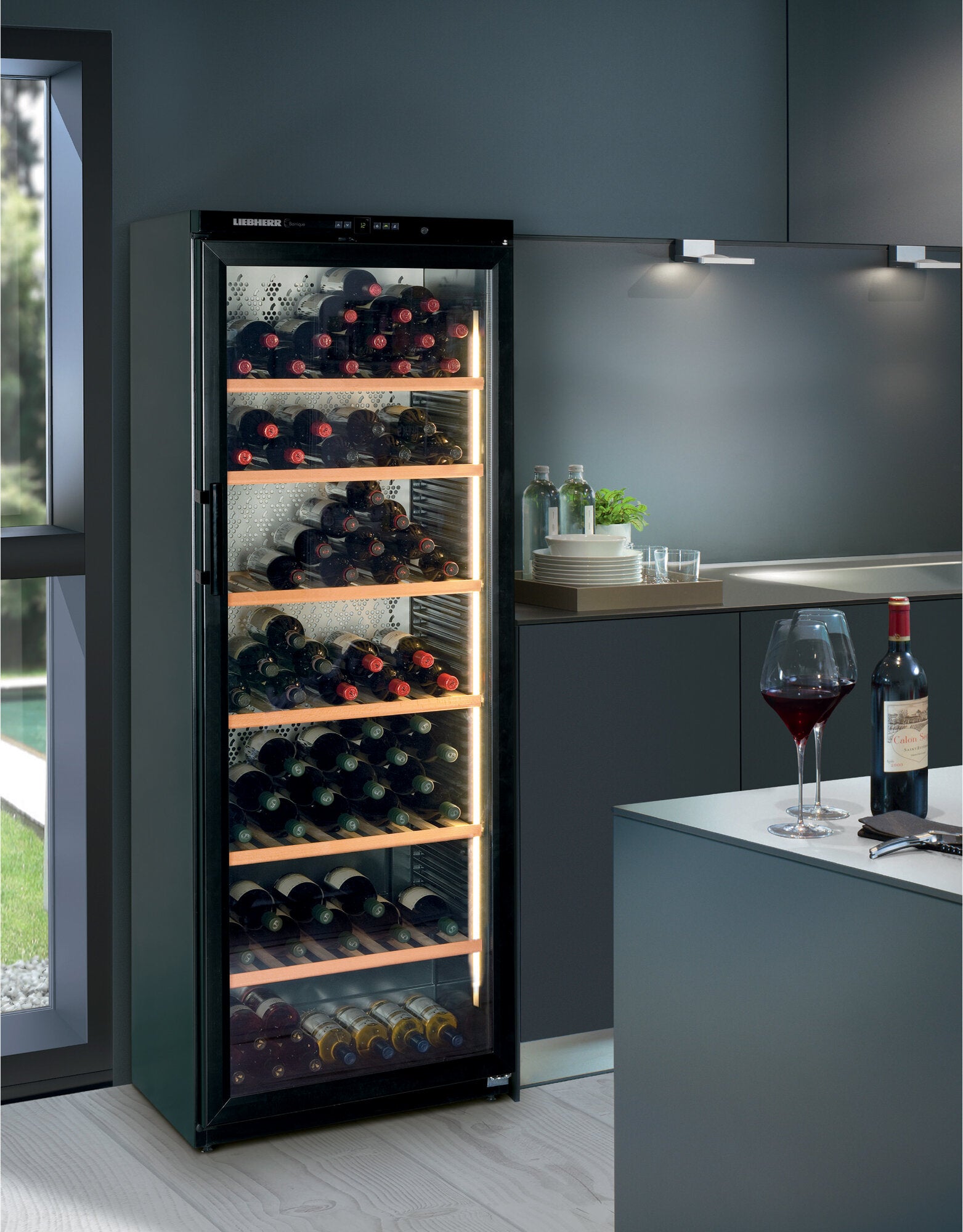 Liebherr 195 Bot Wine Cabinet(Glass Door)- WKb 4612 Barrique -WineFridge SG