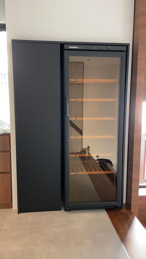 Liebherr 195 Bot Wine Cabinet(Glass Door)