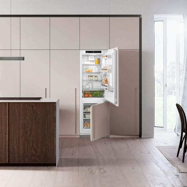 Liebherr 251L Integrated Fridge Freezer