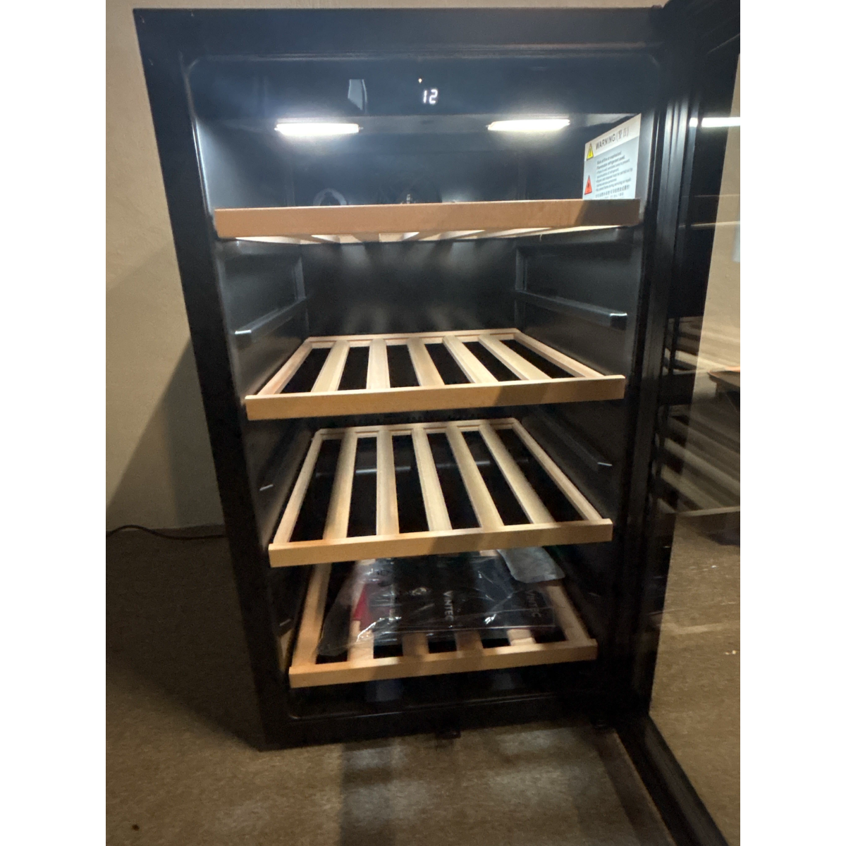 Vintec 35 Bot Wine Cabinet (Used) (Right Hinge)
