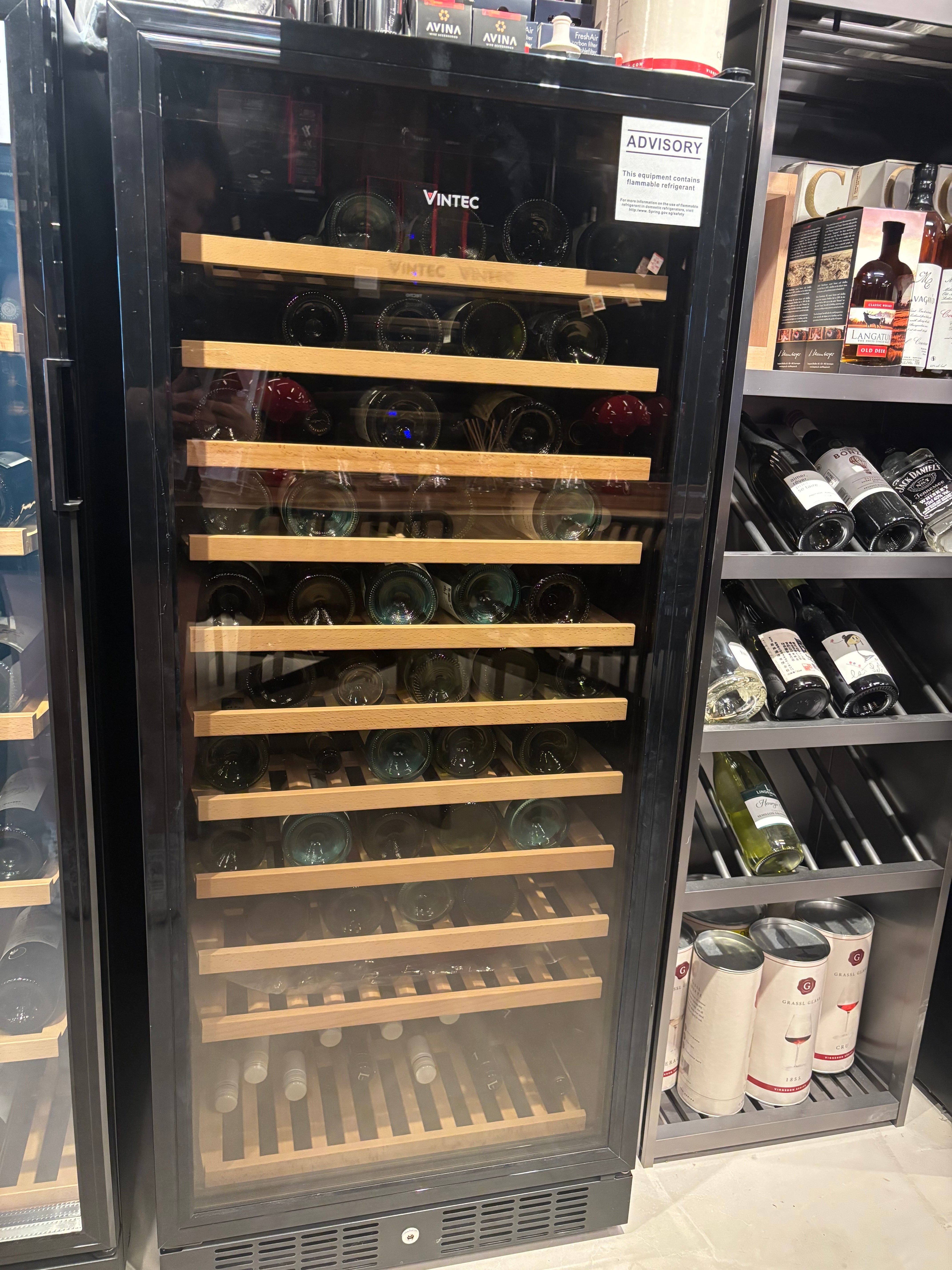 Vintec 121 Bot Wine Cabinet (Display unit)