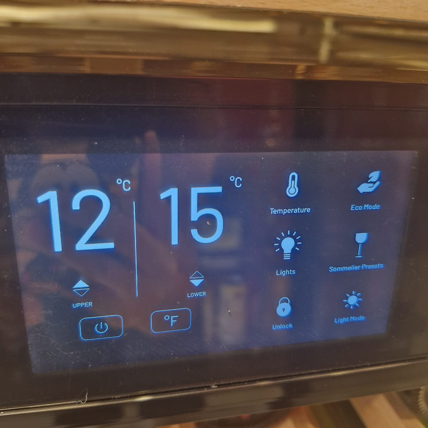 Kadeka 133 Bot Dual Zone Wine Cabinet (Inverter Technology)