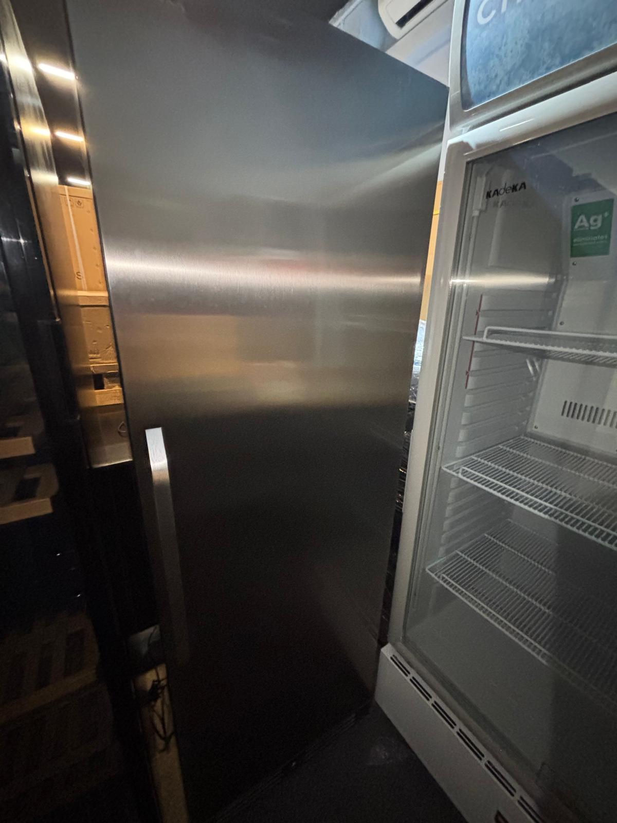 Kadeka 165 Bot Wine Cabinet (Stainless Steel Door) (Used)