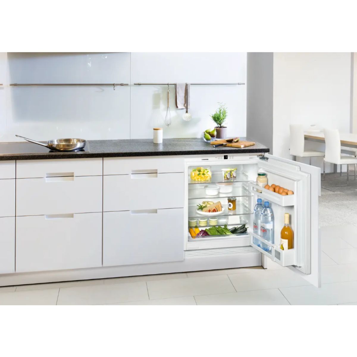 Liebherr 136L Undercounter Integrated Fridge