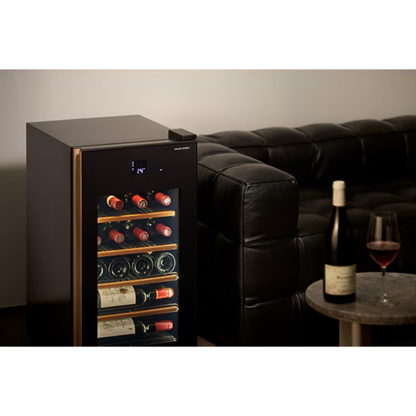 Sakura Works 22 bot Sake Wine Cabinet