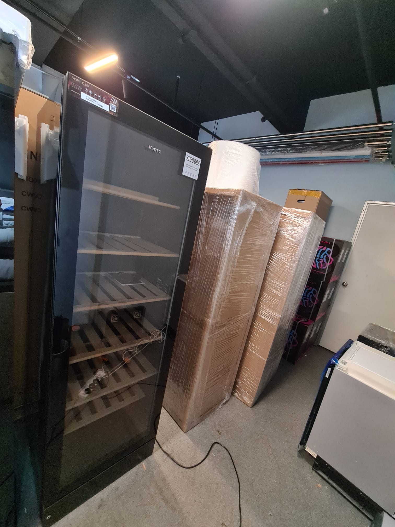 Vintec 198 Bot Single/Multi Zone Wine Cabinet (Used)