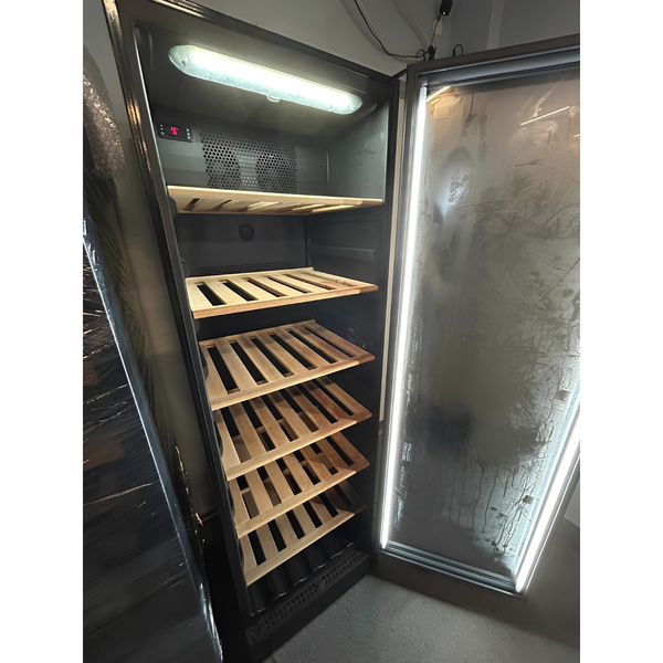 Vintec 198 Bot Single/Multi Zone Wine Cabinet (Used) (Right Hinge)