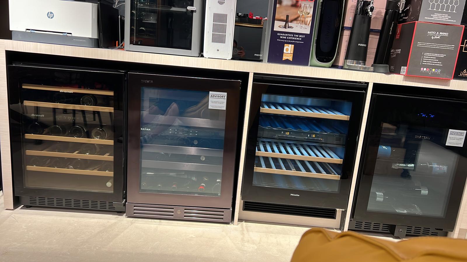 Kadeka 25 Bot 54 Can Dual Zone Wine Cabinet (Open box)