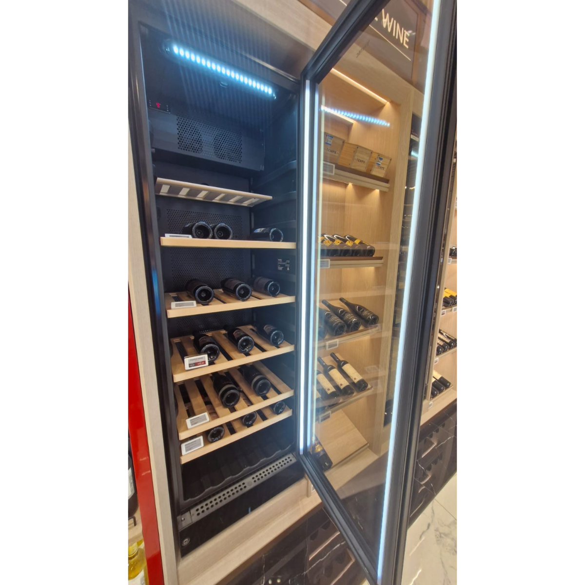 Vintec 198 Bot Single/Multi Zone Wine Cabinet