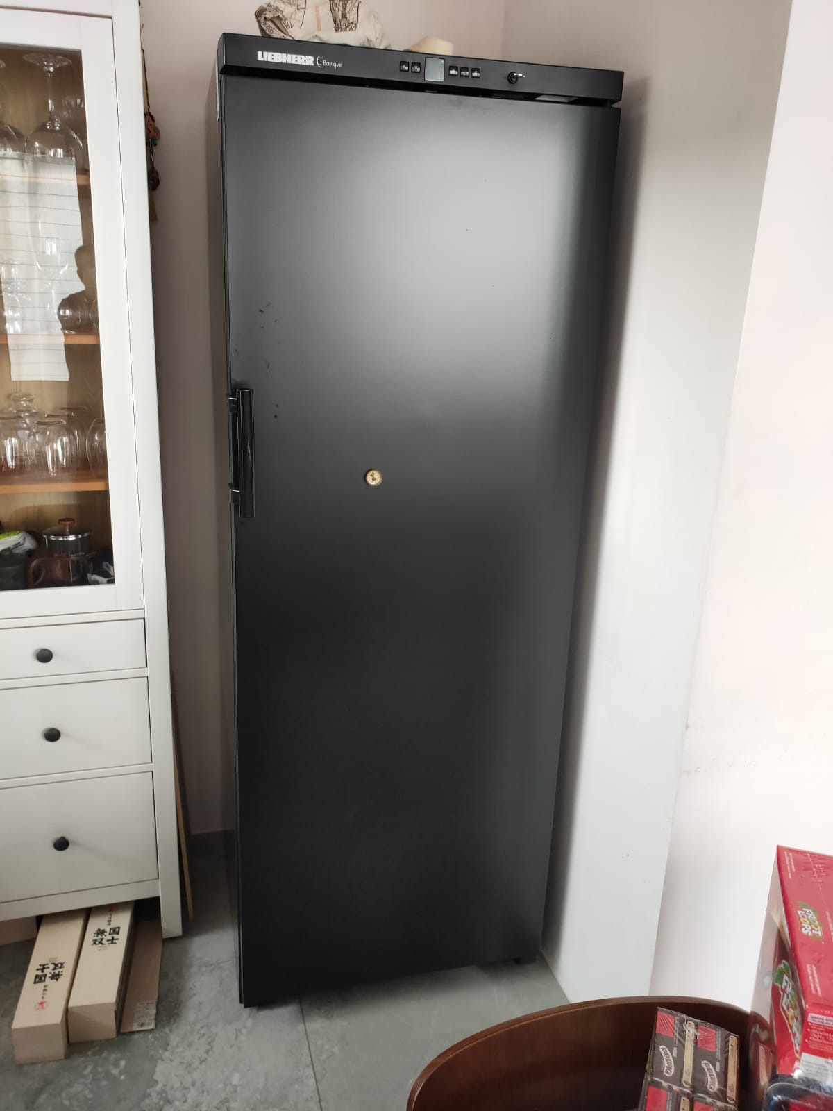 Liebherr 195 Bot Wine Door) WineFridge SG